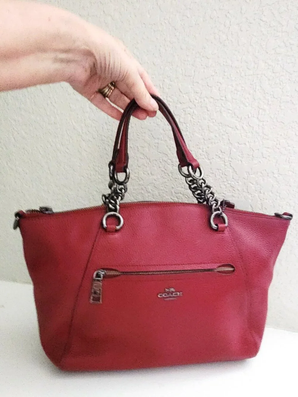 Like New Coach Prairie Deep Red Leather Shoulder Bag Purse